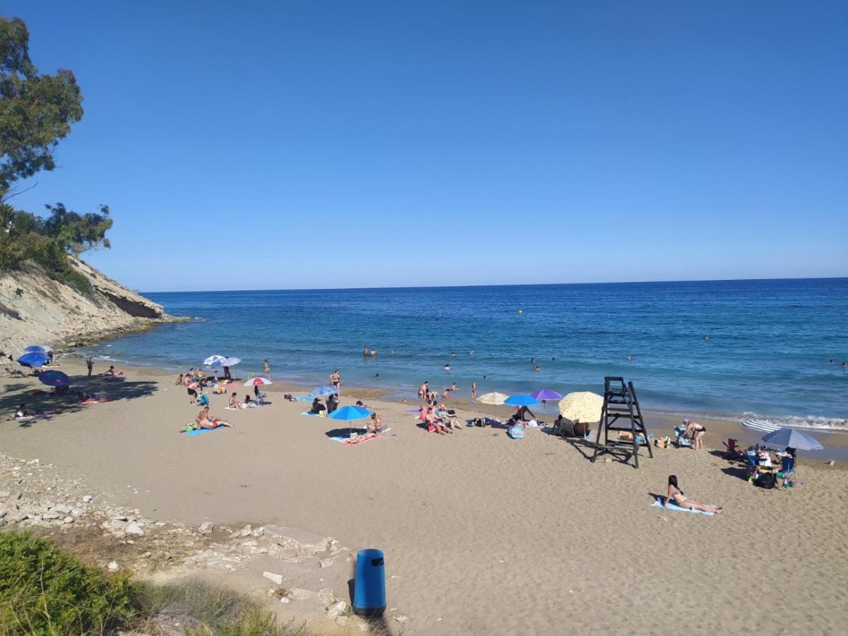 Nuza, Con Piscina Y Barbacoa